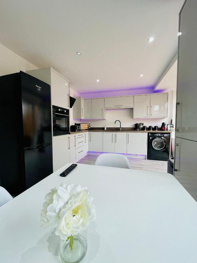 Brand New Modern 3 Bedroom Home Blackpool Exterior foto